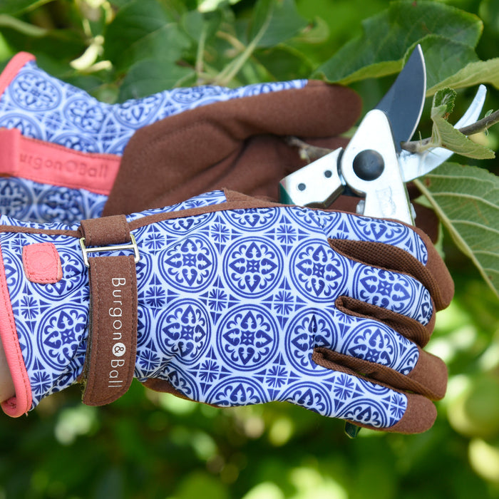 Buy Burgon & Ball Love the Glove Artisan online UK
