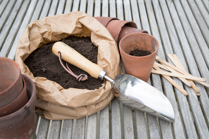 Buy Burgon & Ball RHS Compost Scoop online UK