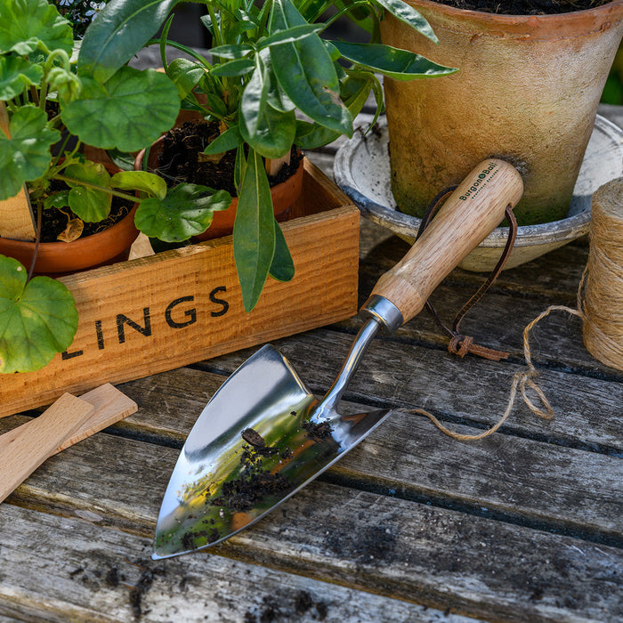 Buy Burgon & Ball RHS Groundbreaker Trowel online UK
