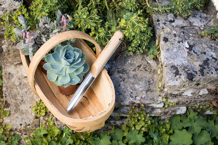 Buy Burgon & Ball RHS Rockery Trowel online UK