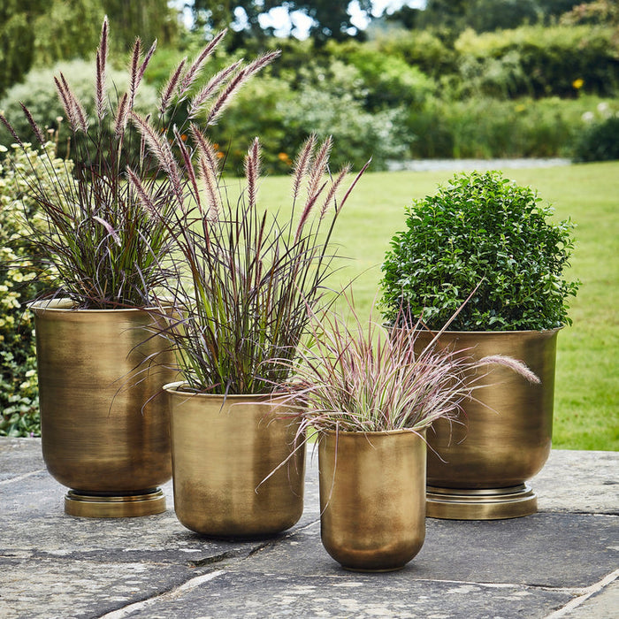 Buy Ivyline Outdoor Hampton Metal Planter online UK