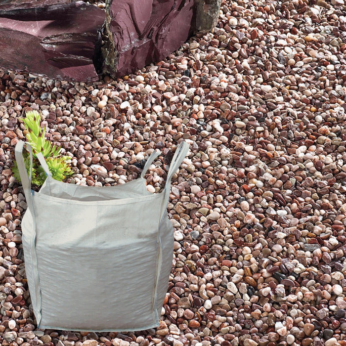 Buy Kelkay Classic Pink Chippings 12-16mm 750kg Bulk Bag online UK