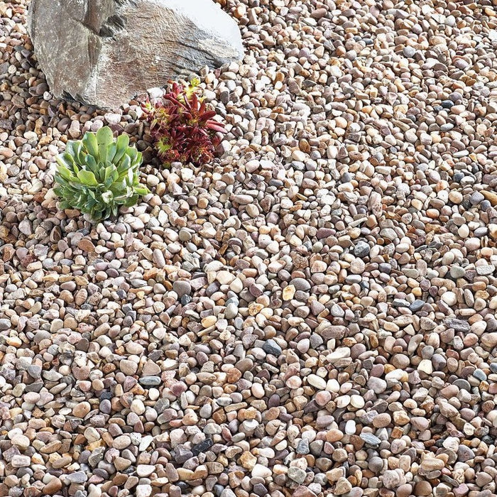 Buy Kelkay Quartzite Pea Pebbles 6-14mm 750kg Bulk Bag online UK