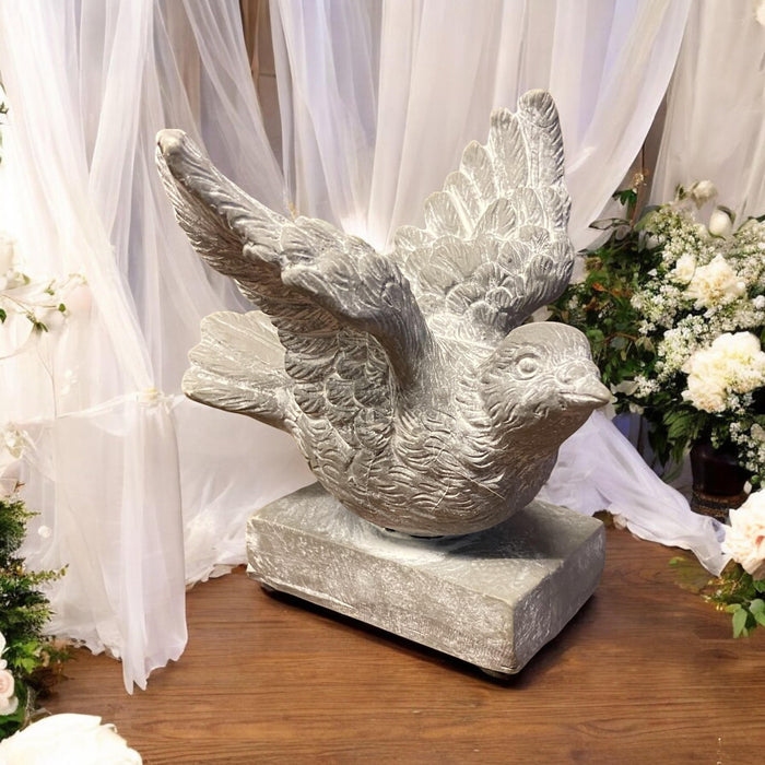 Buy Minster High Detail Resin Bird online UK